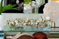 Cache-pot en verre avec fleurs de cerisier