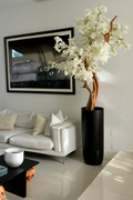 Cache-pot noir mat cerisier en fleurs blanc